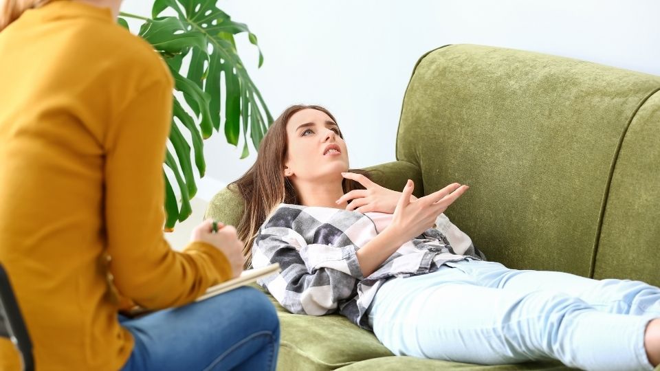 karsiyaka-psikolog (2) KARŞIYAKA PSİKOLOG, Psikolog Karşıyaka, Karşıyaka En İyi Psikolog, En İyi Psikolog Karşıyaka, Karşıyaka Psikoloji Merkezi, Karşıyaka Psikolog Tavsiye